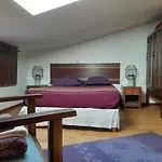 Hotel Chambres D'hotes Le Petit Siam : Le Calme En Centre *