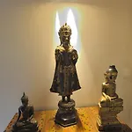 Hotel Chambres D'hotes Le Petit Siam : Le Calme En Centre