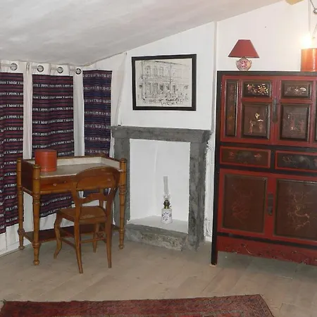 Chambres D'hotes Le Petit Siam : Le Calme En Centre * Clermont-Ferrand