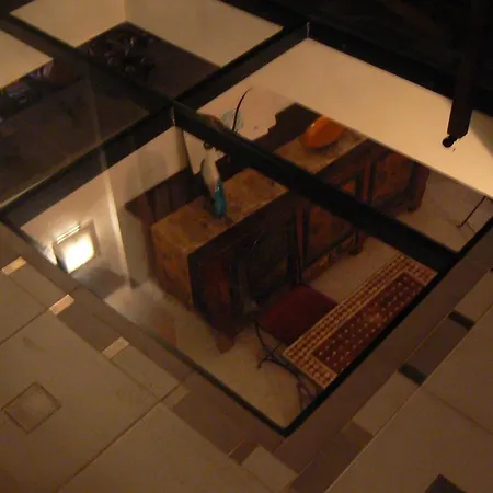 Le Petit Siam : Le Calme En Centre Couette-café Clermont-Ferrand