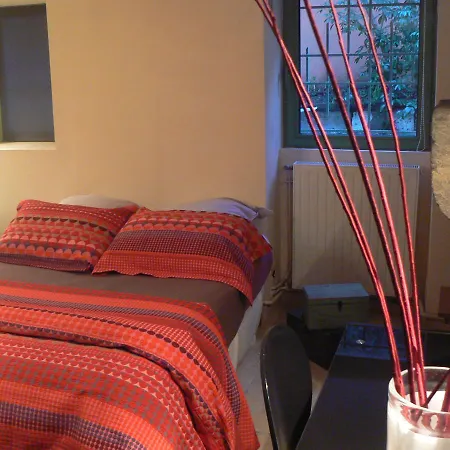 Chambres D'hotes Le Petit Siam : Le Calme En Centre * Clermont-Ferrand
