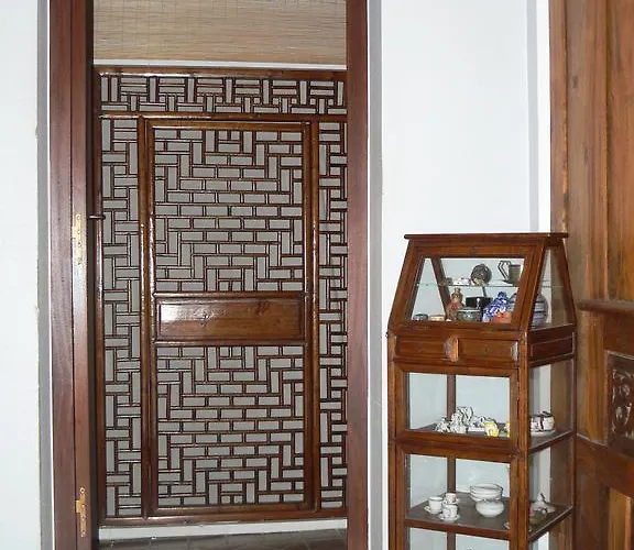 Chambres D'hotes Le Petit Siam : Le Calme En Centre Hotel *