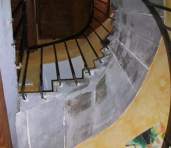 Chambres D'hotes Le Petit Siam : Le Calme En Centre