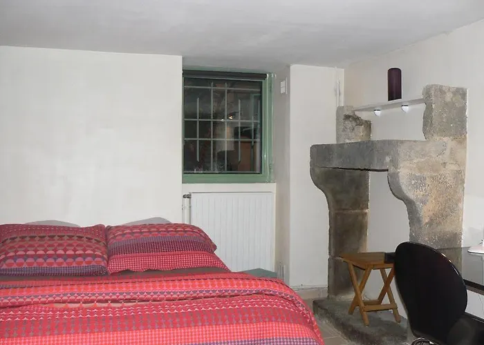 Hotel Chambres D'hotes Le Petit Siam : Le Calme En Centre