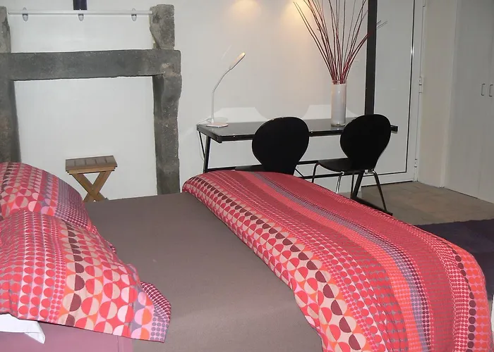 Hotel Chambres D'hotes Le Petit Siam : Le Calme En Centre